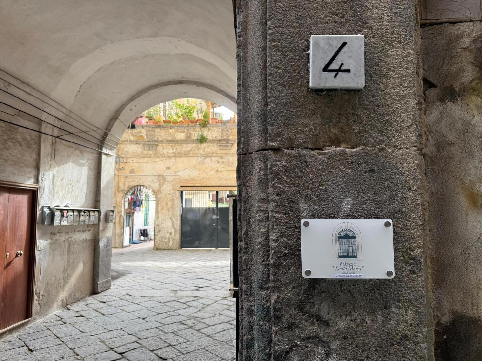 Bed and Breakfast Palazzo Santa Maria Neapol Zewnętrze zdjęcie